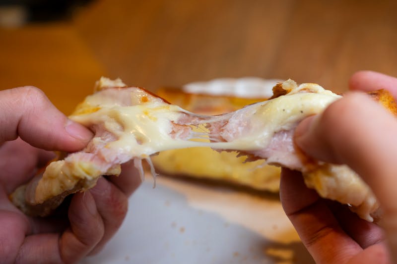 mod pizza four cheese pie